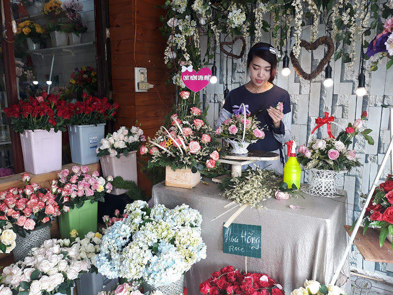 Phương Nguyễn - Cửa hàng hoa tươi Kiên Giang thường xuyên có nhiều ưu đãi