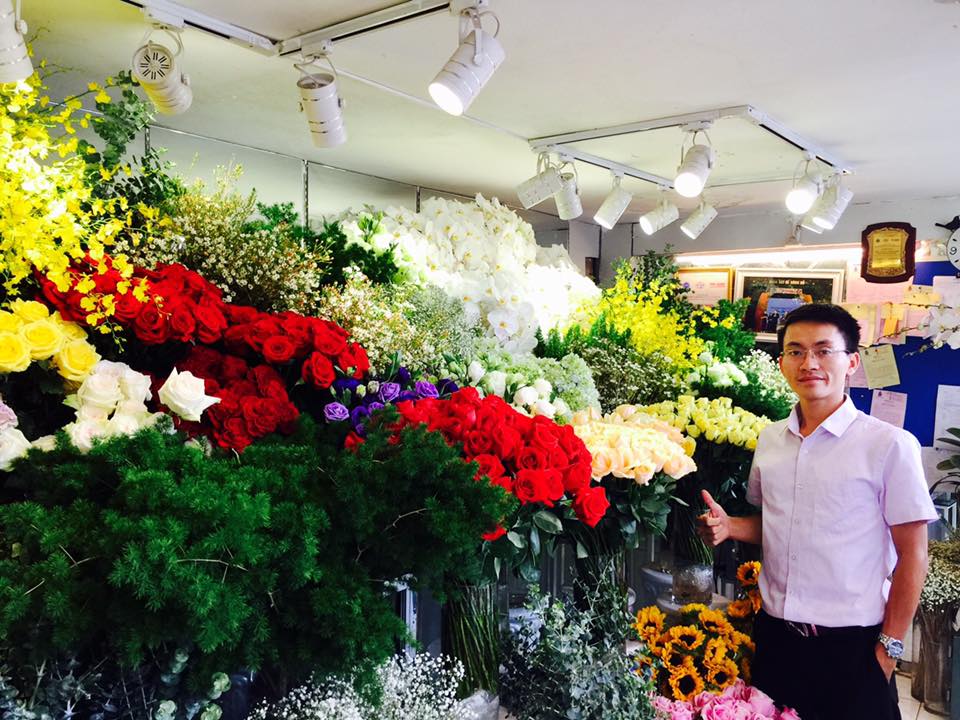 Minh Thúy - Shop hoa tươi Hải Phòng đông khách nhất 
