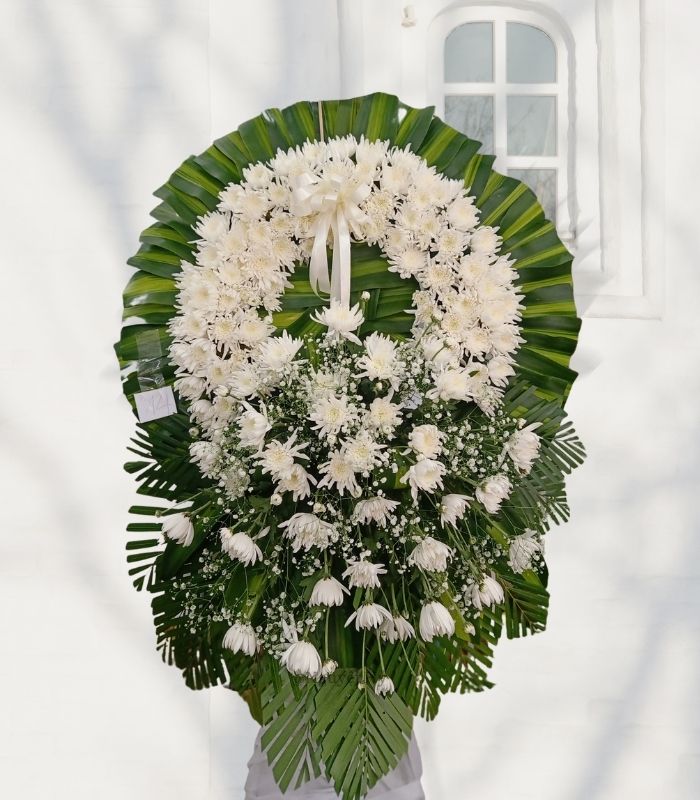 Vòng hoa tang lễ cúc trắng